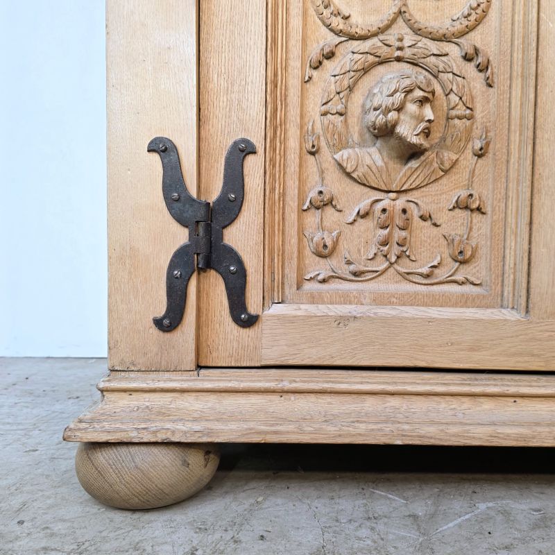 Nice mid-20th century solid light oak furniture, Renaissance style. Alternate view