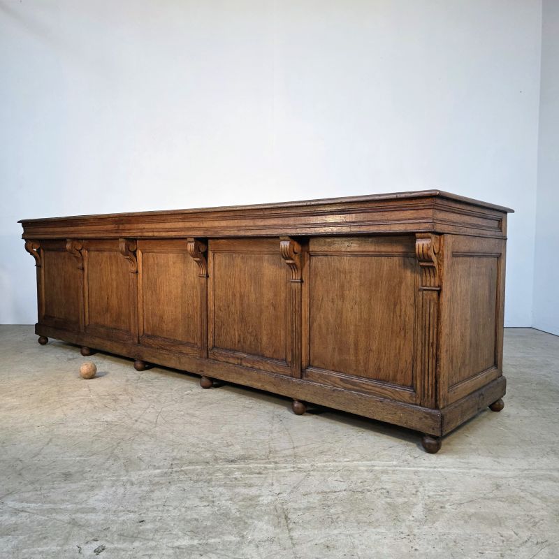 Large 19th-century oak shop counter with 24 drawers from parisian old hardware store
